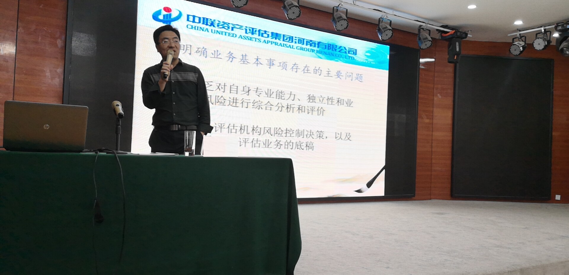 1f63e95dbdc82e070174f89e4a6eb0a.jpg 1f63e95dbdc82e070174f89e4a6eb0a.jpg